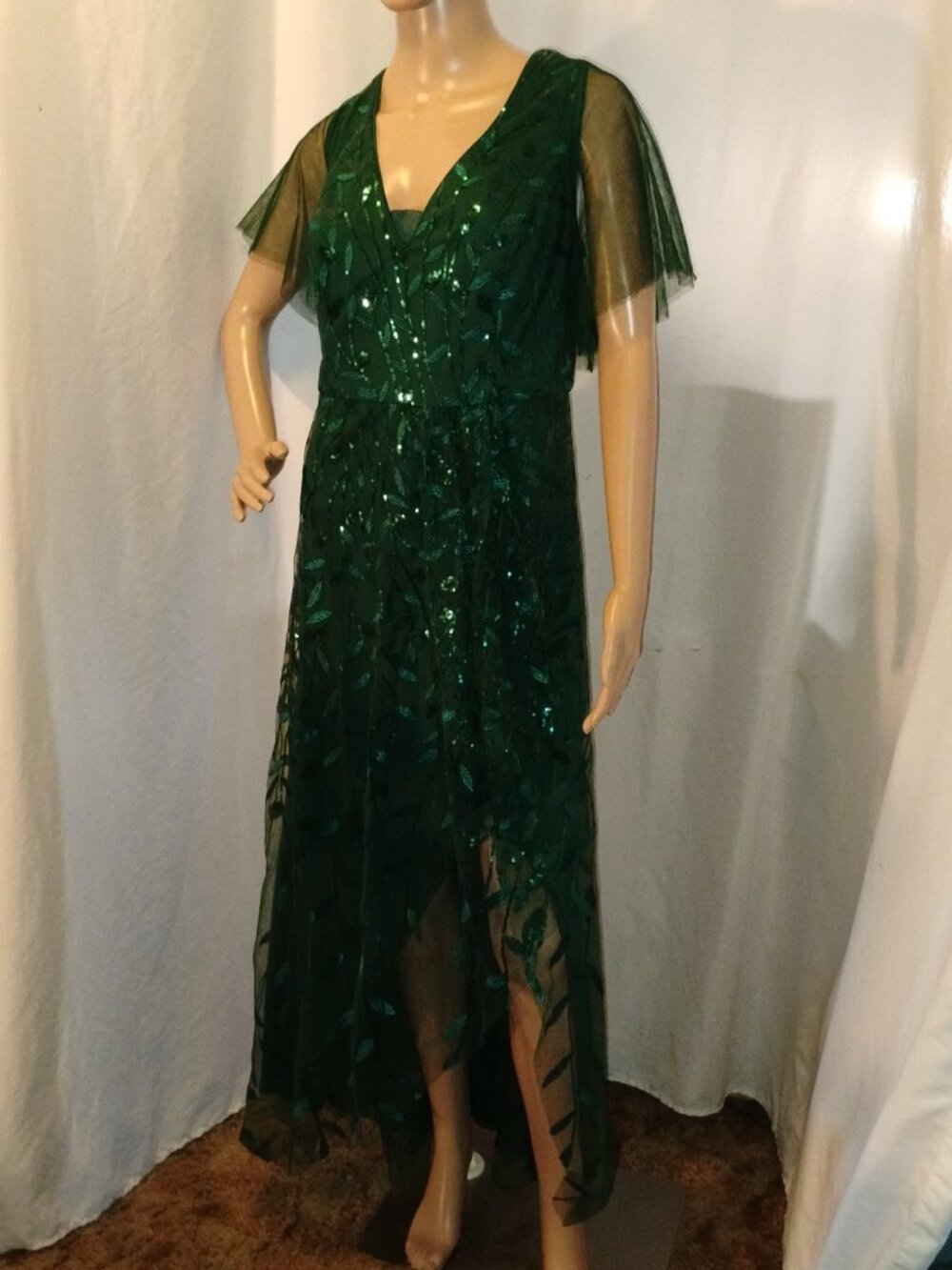 Elegant Emerald Green Sequin Leaf Mesh Dress
